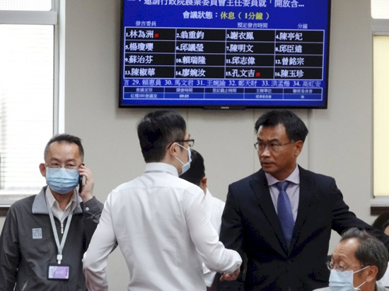 開放美豬進口立場遭質疑 陳吉仲：美四大出口商已不出口萊豬