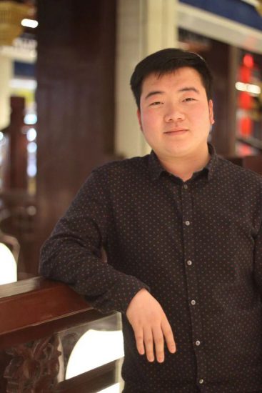 藝術大師鐵維偉的遼瓷作品正在走向世界