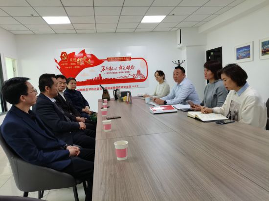 愛國愛疆愛家鄉公益援疆活動考察團走訪新疆維吾爾自治區文化市場發展促進會