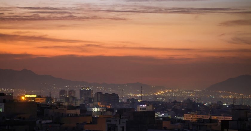 以色列空襲伊朗以報復10月初的導彈襲擊 中東戰爭升級風險擴大