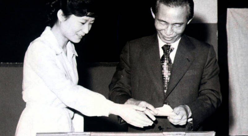 刺杀独裁者是叛国或救国行为?南韩重审45年前惊天血案