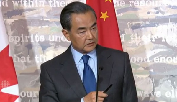 当加拿大外长面 王毅呛记者「妳没发言权」