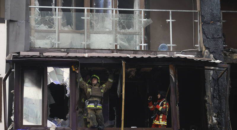 俄再对乌发动猛烈空袭 至少2人丧生、幼儿园也遭殃