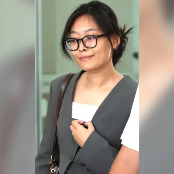 銀行職員遭騙10萬元 泄千人資料給「公安」