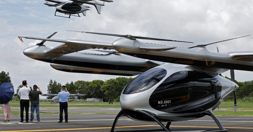 大陆低空经济人才缺口达百万 持证飞手月薪6万