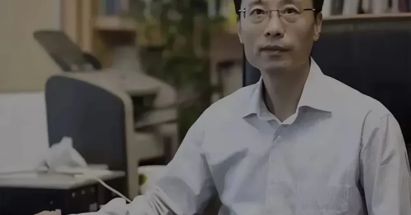 許家印深圳打工時的老闆，如今依然是億萬富豪