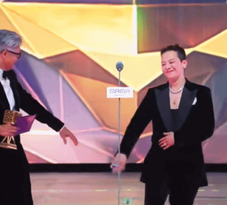 周润发要跌落“神坛”了？曾扬言要捐出56亿