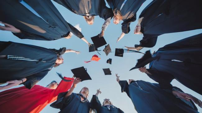 中国博主列“研究生后悔清单20大” 过来人有感