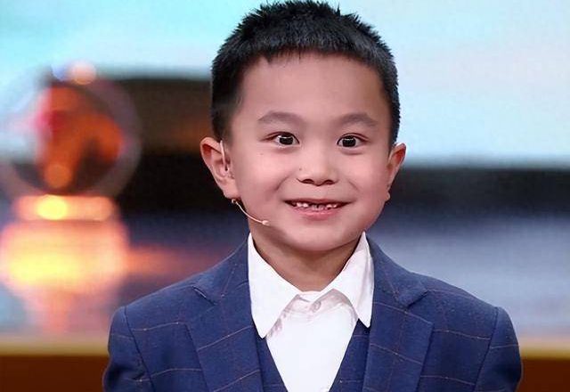 8年前，6岁夺央视诗词冠军的山东神童，如今怎样