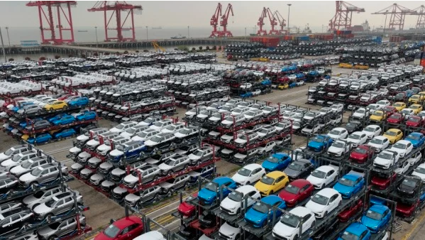 中國貿易順差震驚了全世界