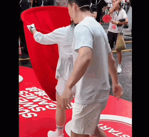 判若两人！贾玲消失的这一年发生了什么？