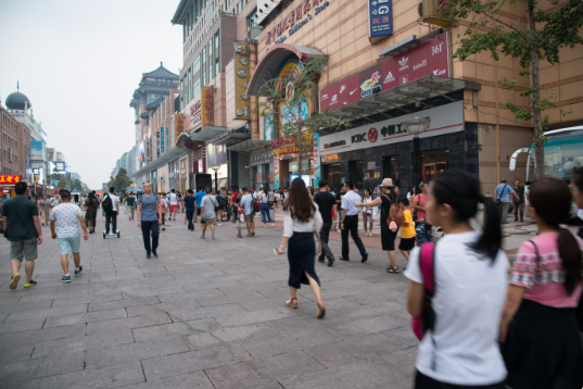 別瞎操心了，中國人不會因為給點福利就變懶