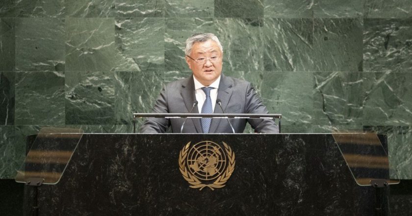 傅聪：日本须恪守就台湾问题作出的政治承诺，收回错误言论