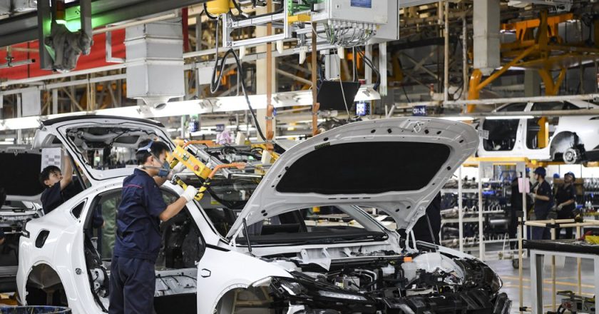 新自駕時代開啟！重慶發出大陸首張L3自駕專用正式牌號