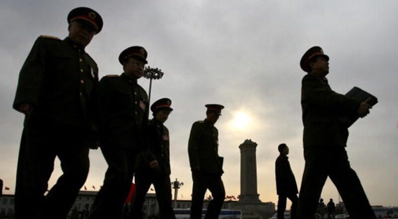 习近平张又侠尴尬同框 大清洗后首度晋升2上将