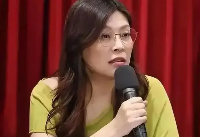 亲绿学者尖锐发问 郑丽文直球对决：民进党已变质